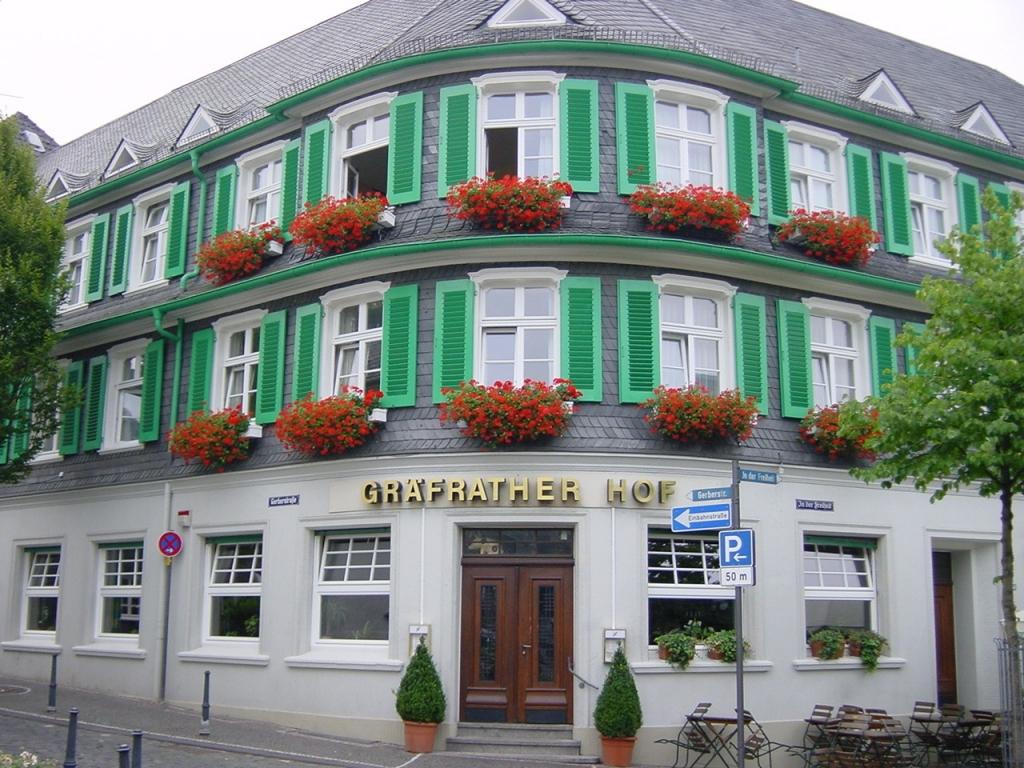 Hotel Gräfrather Hof #1